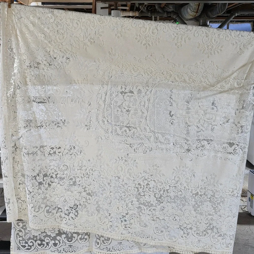 Vintage Ivory Lace Tablecloth Floral Scroll Rectangular 110x57 Wedding Decor
